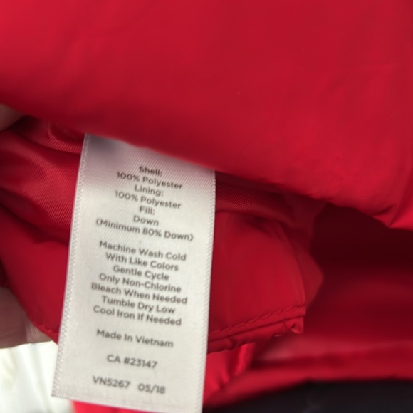 Talbots Red Quilted Down Vest with brass zipper and snap-close pockets. - Picture 4 of 4